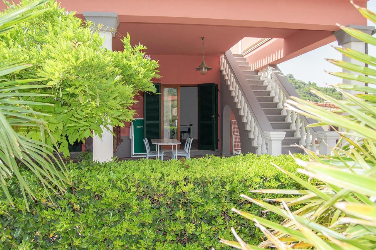 Pozzo Al Moro Village マリーナ・ディ・カンポ エクステリア 写真