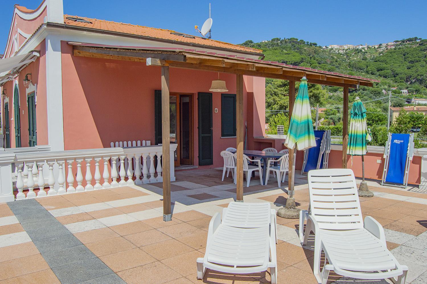 Pozzo Al Moro Village マリーナ・ディ・カンポ エクステリア 写真